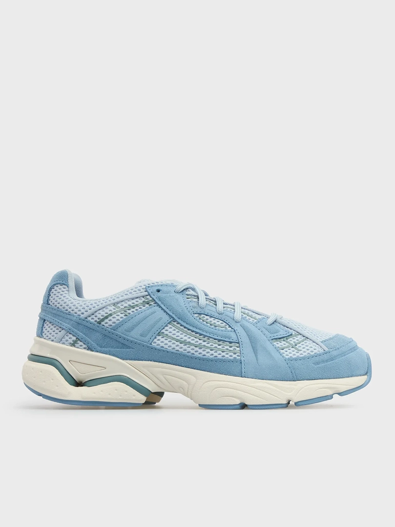 Krossovka UA Sola Suede — 60% chegirma