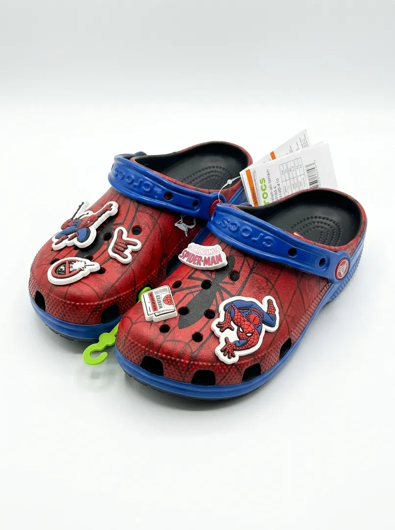 Bolalar uchun Crocs krossovkalari