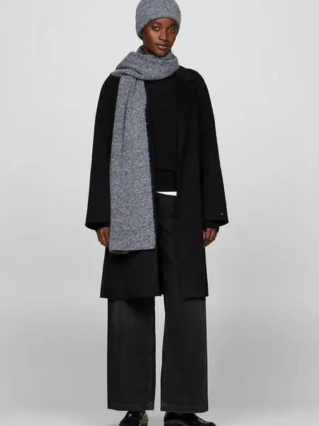 Подарочный набор ESSENTIAL FLAG FUZ BEAN SCARF GP